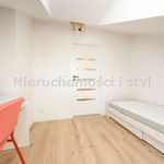 Wynajmij 4 sypialnię apartament z 65 m² w Wrocław