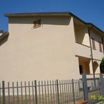 Affitto 4 camera appartamento di 200 m² in Arezzo
