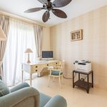 Rent 4 bedroom apartment of 396 m² in Benahavís