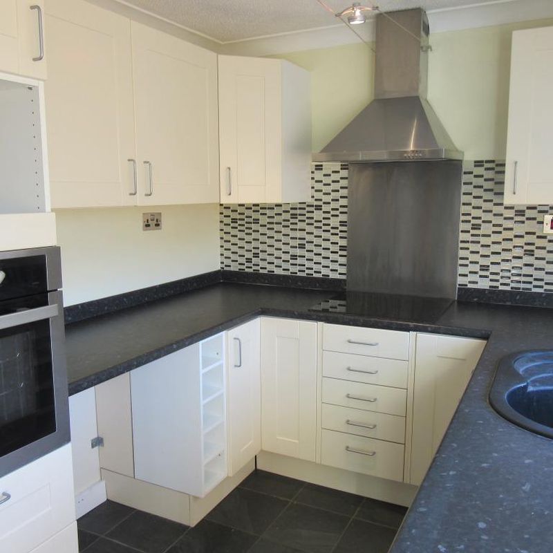 2 bedroom terraced house to rent Fairstead