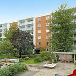 Rent 3 bedroom apartment of 82 m² in Solna