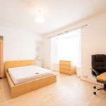 Rent 6 bedroom apartment in Swansea