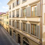 Rent 1 bedroom apartment of 75 m² in Firenze