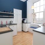 Rent 2 bedroom flat of 103 m² in Edinburgh