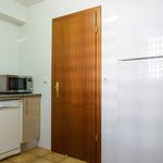 Rent 4 bedroom apartment of 83 m² in Sevilla