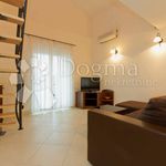 Rent 1 bedroom apartment of 55 m² in Opatija