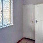 Rent 3 bedroom apartment in Drakenstein