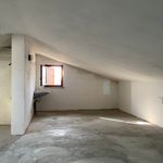 Affitto 2 camera appartamento di 105 m² in Alessandria