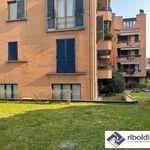 Affitto 4 camera appartamento di 140 m² in Monza