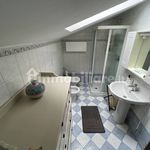Affitto 5 camera appartamento di 130 m² in Abano Terme