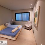 Rent 3 bedroom apartment of 180 m² in Διαμέρισμα