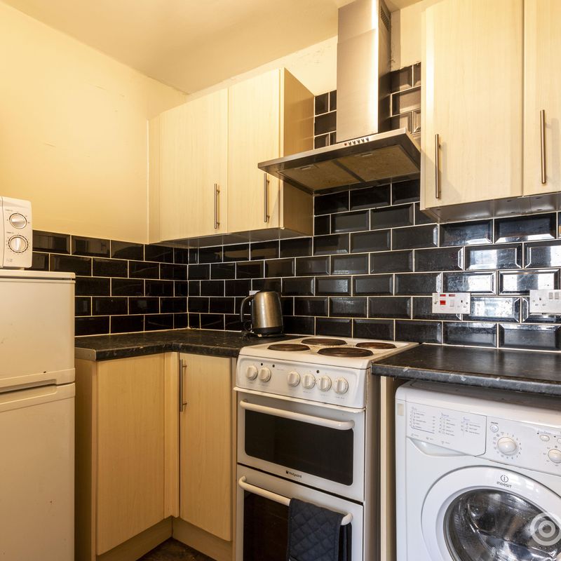 2 Bedroom Flat to Rent at Edinburgh, Gorgie, Hill, Shandon, Sighthill, England