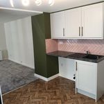 Rent 1 bedroom apartment in High Peak