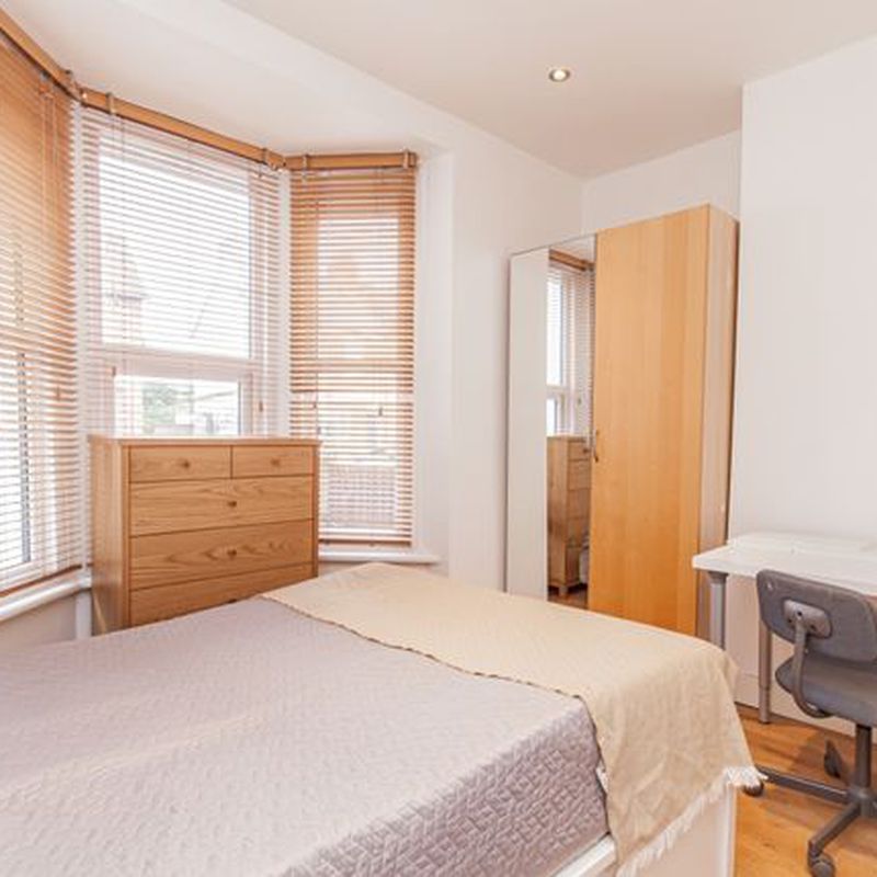 Shared accommodation to rent in Rectory Road, Oxford OX4 Headington Hill