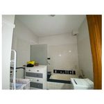 Appartement de 90 m² avec 4 chambre(s) en location à Bordeaux