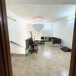 Affitto 3 camera casa di 70 m² in Pachino