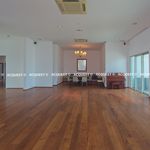 Rent 5 bedroom apartment of 390 m² in Colombo