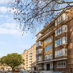 Rent 3 bedroom apartment of 93 m² in London