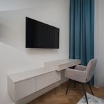 Rent 1 bedroom apartment of 36 m² in Praha
