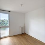 Rent 4 bedroom apartment of 70 m² in Saint-Lô