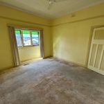 Rent 4 bedroom house in Bathurst