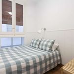 Rent 4 bedroom apartment of 97 m² in Madrid