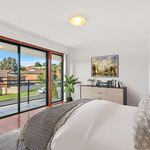 Rent 5 bedroom house in Wollongong
