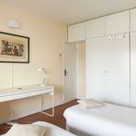 Rent a room of 284783250 m² in Lisboa