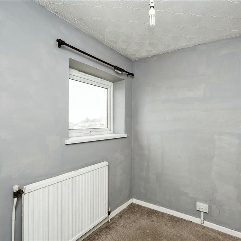 3 bedroom property to let in Gwynedd Gardens, Townhill, SWANSEA - £900 pcm