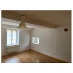 Rent 3 bedroom house of 56 m² in Vellefaux