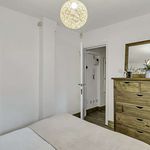 Rent 2 bedroom flat in Kingston upon Thames