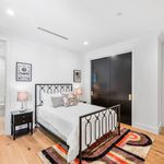 Rent 6 bedroom apartment of 479 m² in California