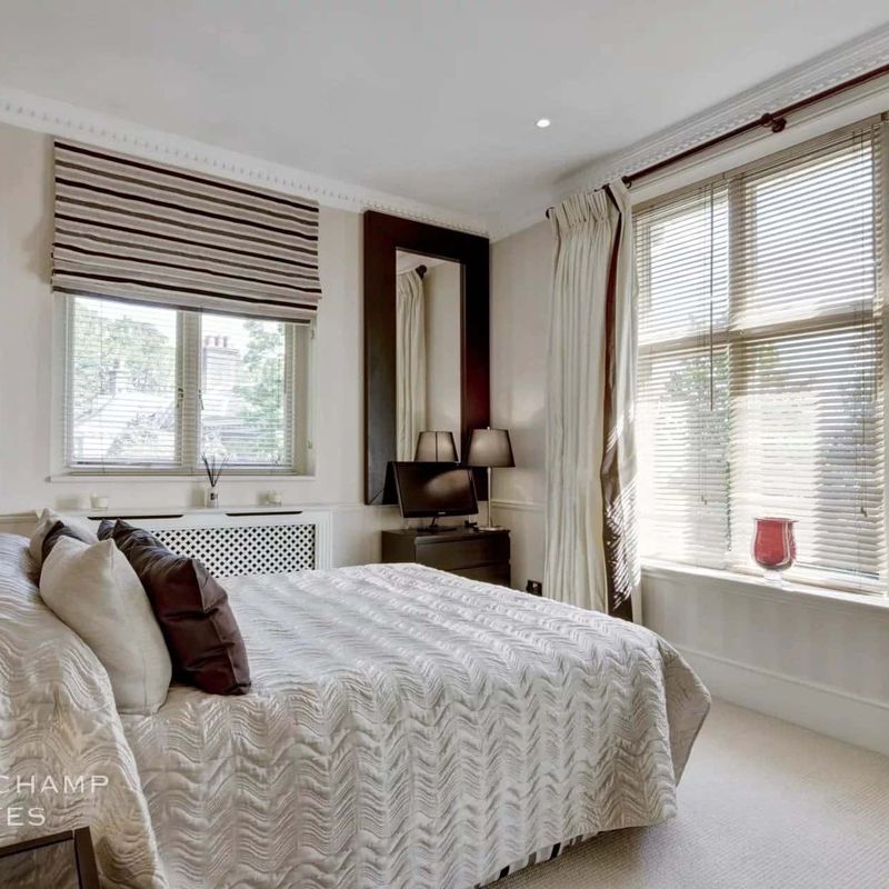 Family Home in the heart of Hampstead New Brighton
