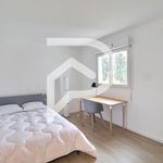 Rent 1 bedroom apartment of 11 m² in Montigny-le-Bretonneux