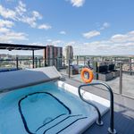 Appartement de 764 m² avec 2 chambre(s) en location à Edmonton