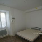 Rent 2 bedroom house of 40 m² in Saint-Saviol