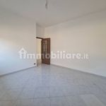 Affitto 3 camera appartamento di 104 m² in San Giovanni la Punta