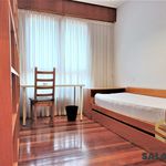 Rent 4 bedroom apartment of 105 m² in Bilbao