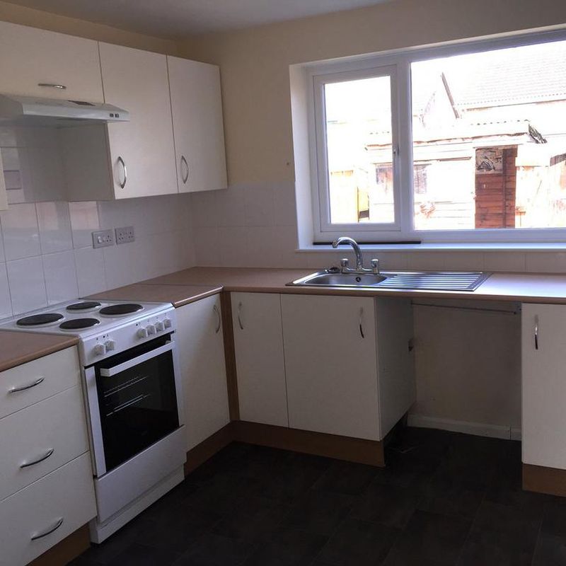 2 bedroom semi-detached house to rent Irchester