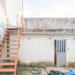 Rent 5 bedroom house in Pedrouços
