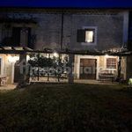Rent 5 bedroom house of 250 m² in Calvi dell'Umbria