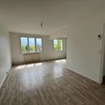 Rent 3 bedroom apartment of 600 m² in Mont-Saint-Aignan