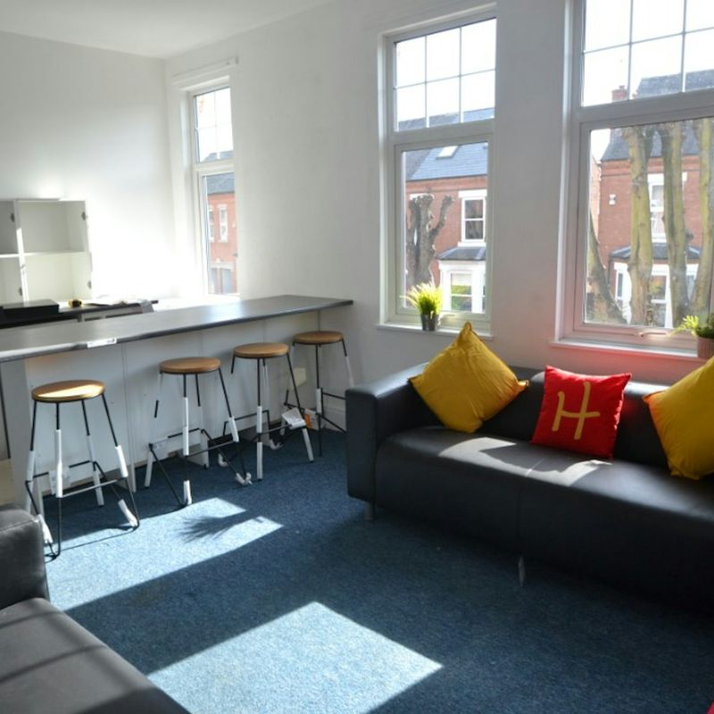 4 Bedroom Property For Rent in West Bridgford - £1,430 PCM