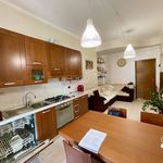 Affitto 2 camera appartamento di 70 m² in Castelnuovo Magra