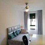 Rent 3 bedroom apartment of 75 m² in Málaga