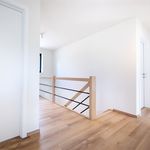 Rent 4 bedroom house of 216 m² in   Waterloo