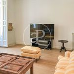 Rent 4 bedroom apartment of 245 m² in Madrid