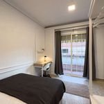 Rent a room of 140 m² in L'Hospitalet de Llobregat