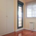 Rent 3 bedroom apartment of 173 m² in Madrid