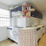 Rent a room of 126 m² in Madrid